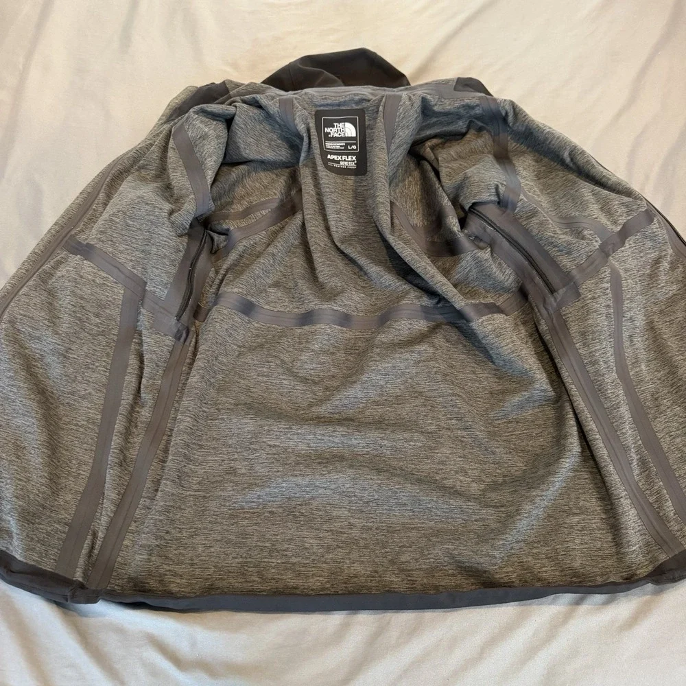 The North Face Men's Apex Flex GTX Jacket – Size L – GORE-TEX – All Weather